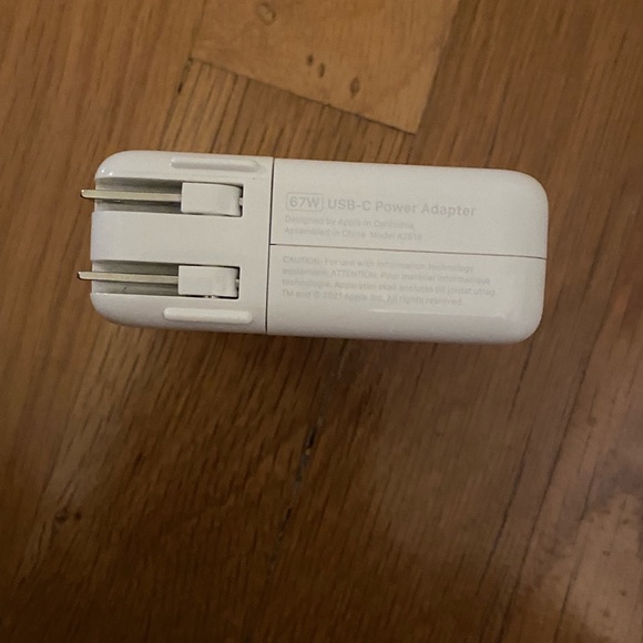 Like New Apple 67W USB-C Power Adapter - Picture 2 of 2